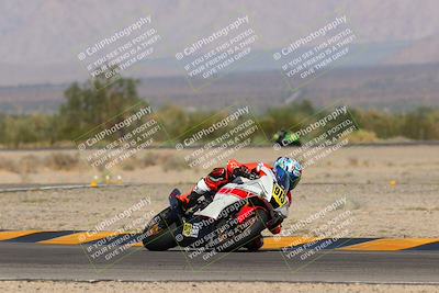 media/Oct-08-2023-CVMA (Sun) [[dbfe88ae3c]]/Race 5 Amateur Supersport Open/